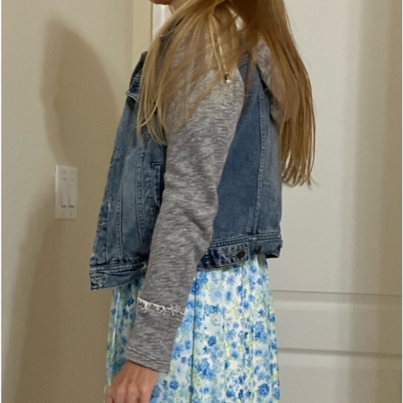 Free people denim and sweatshirt jacket size small - Picture 6 of 6